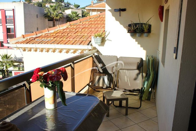 Appartement T2 Le Lavandou à 200 mètres de la plage