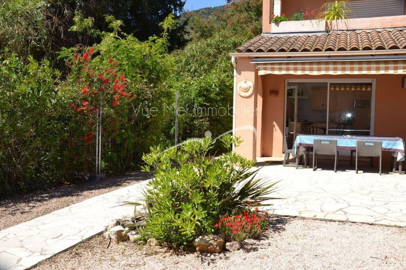 Appartement T3 Le Lavandou dans une belle residence avec piscine
