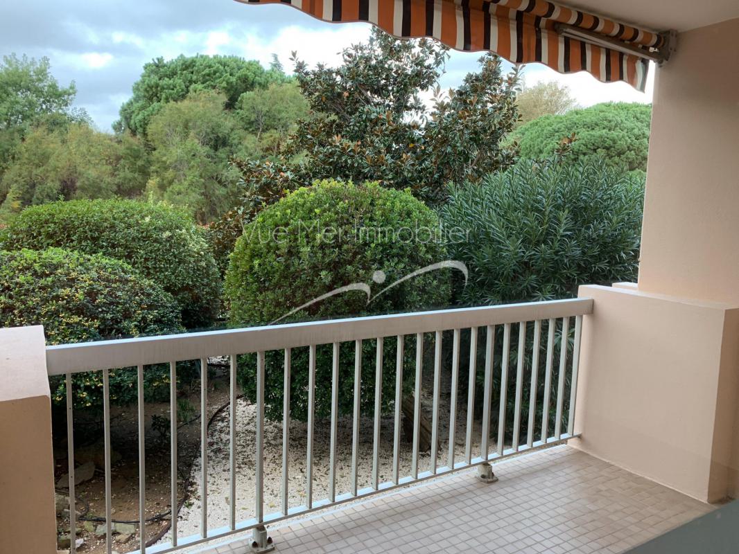 Studio cabine  VENDU