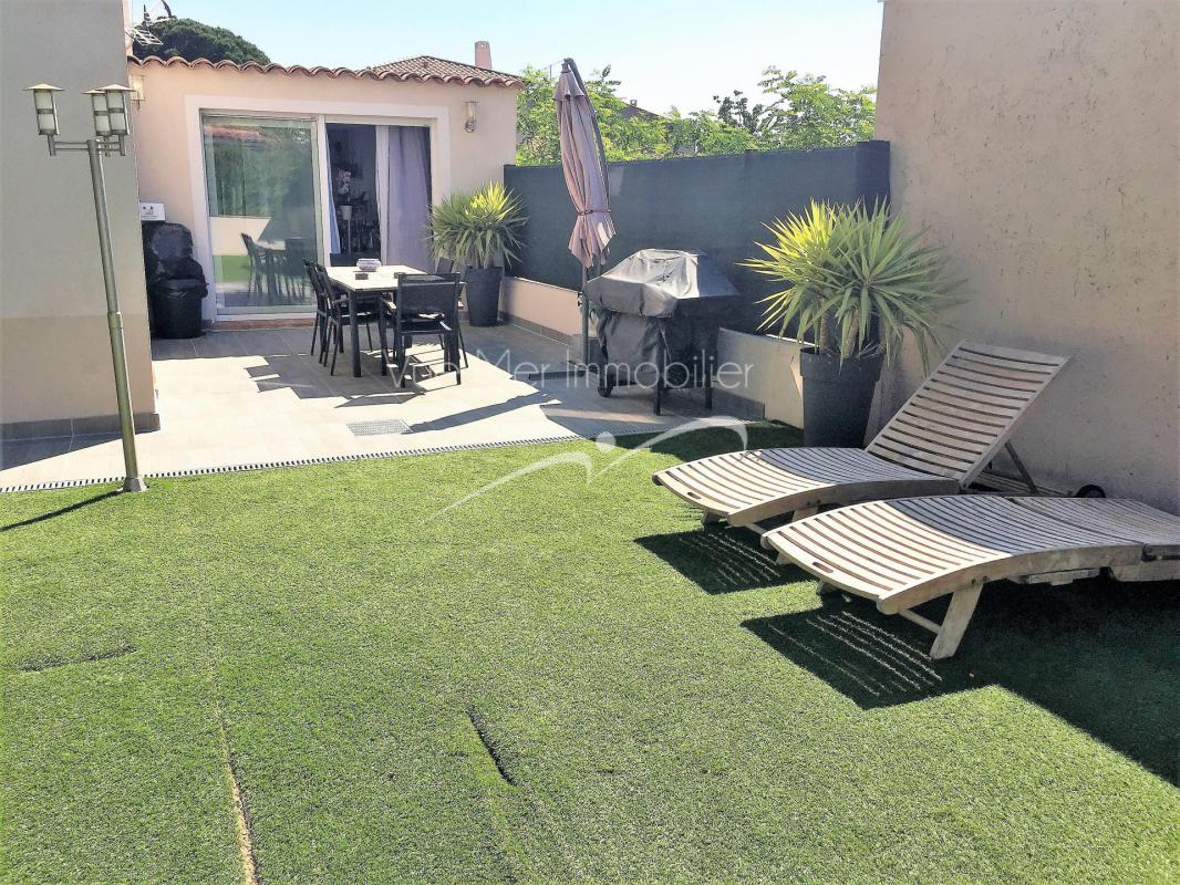 maison récente à mettre dans une agence immobilière de confiance au Lavandou