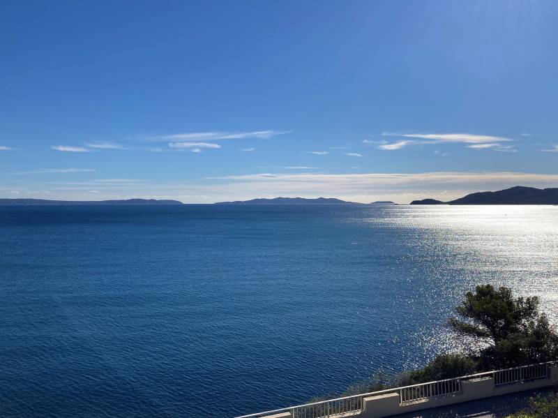 vue de la terrasse le lavandou estimation immobilière fiable