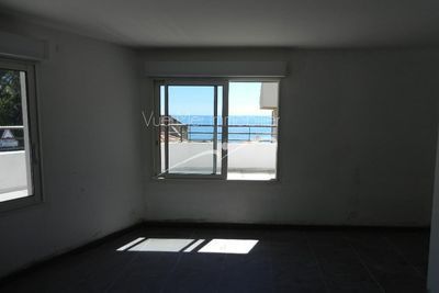 Appartement entièrement rénové,T4 Le Lavandou