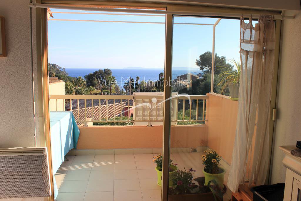 vente Appartement  type T2 mezzanine  Rayol Canadel Sur Mer avec vue mer