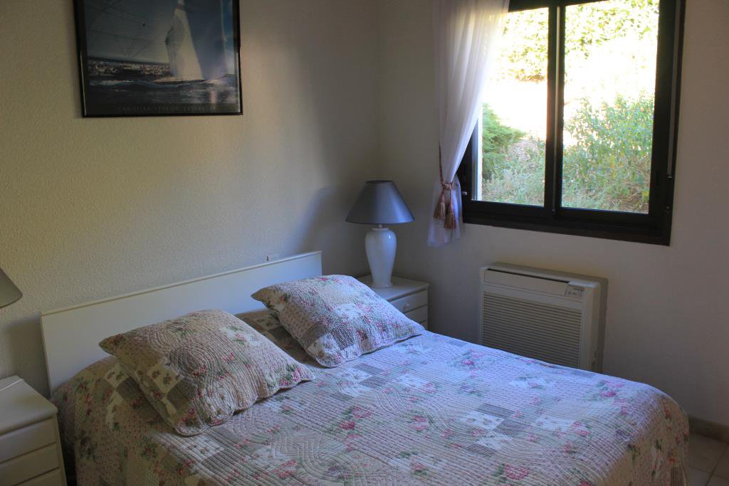 Villa  plage d'aiguebelle 83980 Le Lavandou garage / parking