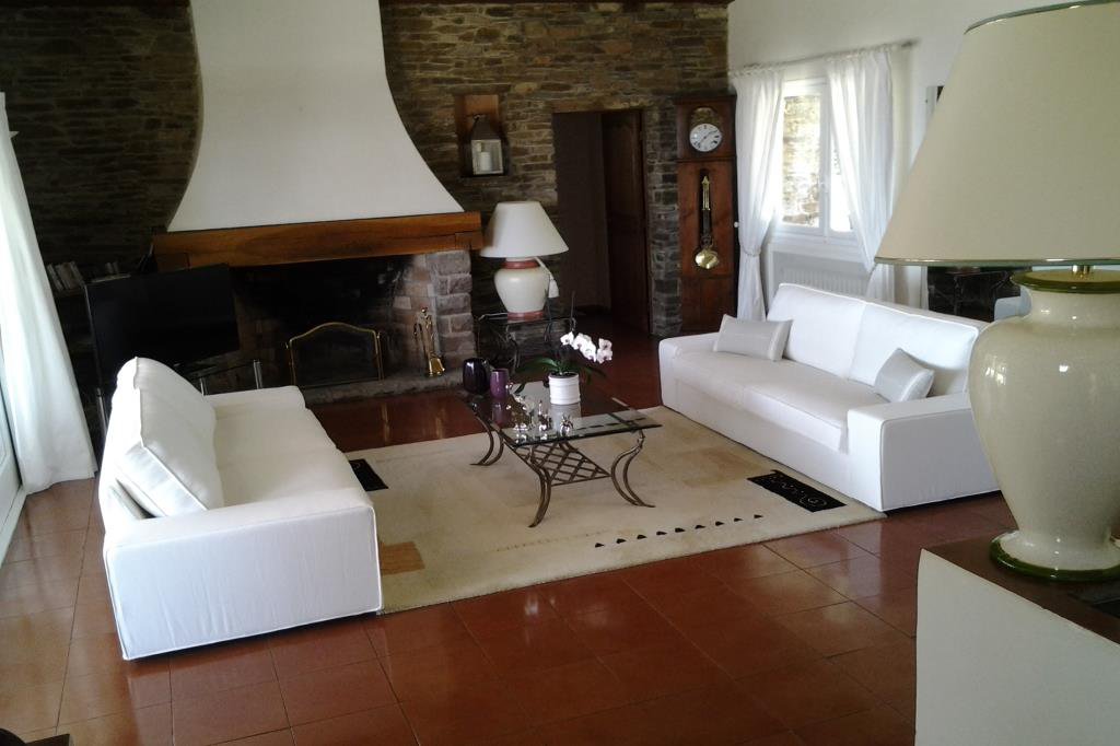 Villa vue mer à vendre proche plage 83980 Le Lavandou  Piscine / Estimation GRATUITE