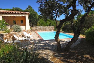 Mas - bastide à Bormes Les Mimosas avec beau terrain et piscine achat vente estimation