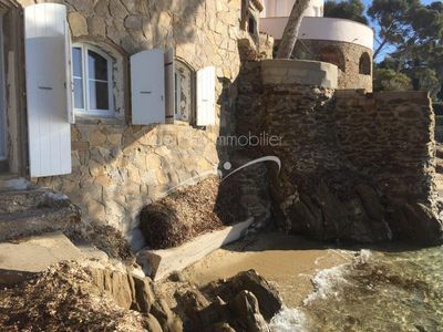 Estimation Villa Pieds dans l'eau . VENDUE par Vue Mer Immobilier  LAVANDOU 83980 Aiguebelle