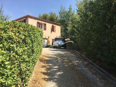 Villa  au Rayol Canadel avec vue mer / piscine et grand terrain. 83820 le Rayol  
