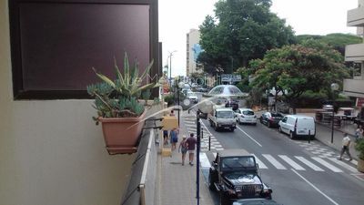 APPARTEMENT donnant sur la terrasse SUD  A 100M DE LA PLAGE au Lavandou
