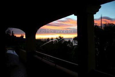 Propriété villa avec piscine à vendre Le Lavandou vue mer: vendu par notre agence