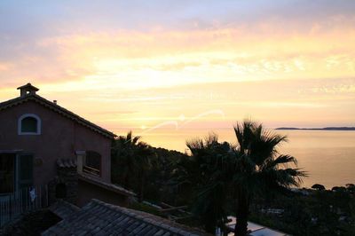 mettre en vente une maison proveçale au Lavandou