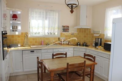 Maison récente Le Lavandou proche centre villa avec terrain piscinable