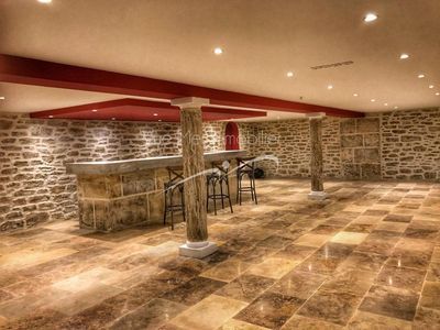 Vue mer immobilier propose à Pramousquier 83980 cette Villa neuve de + de 200m²