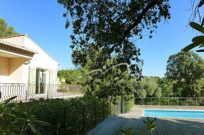 Villa + appartement  Bormes Les Mimosas La Favière ( ESTIMATION -ACHAT-VENTE)