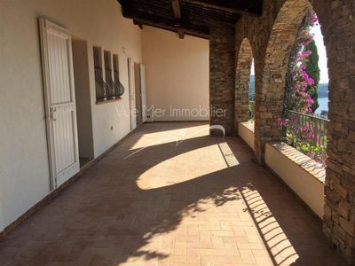 Villa à vendre à Saint-Clair La fossette Le Lavandou - Vue mer panoramique et piscine- ESTIMATION