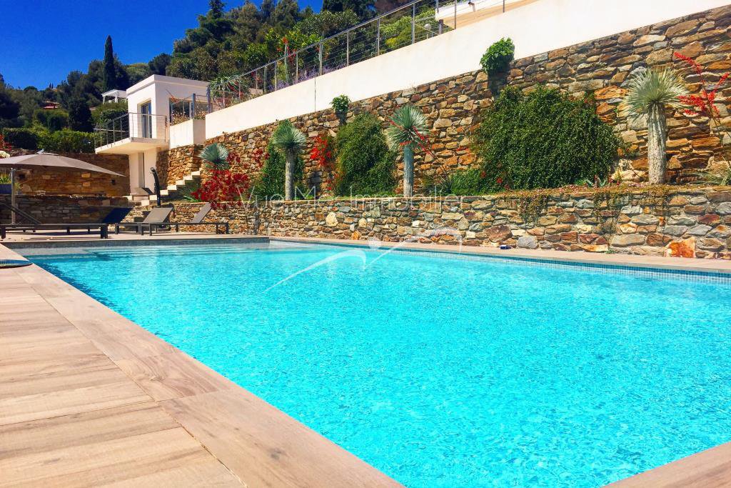 estimation d'une Villa Contemporaine au  Lavandou proche plage cap bénat