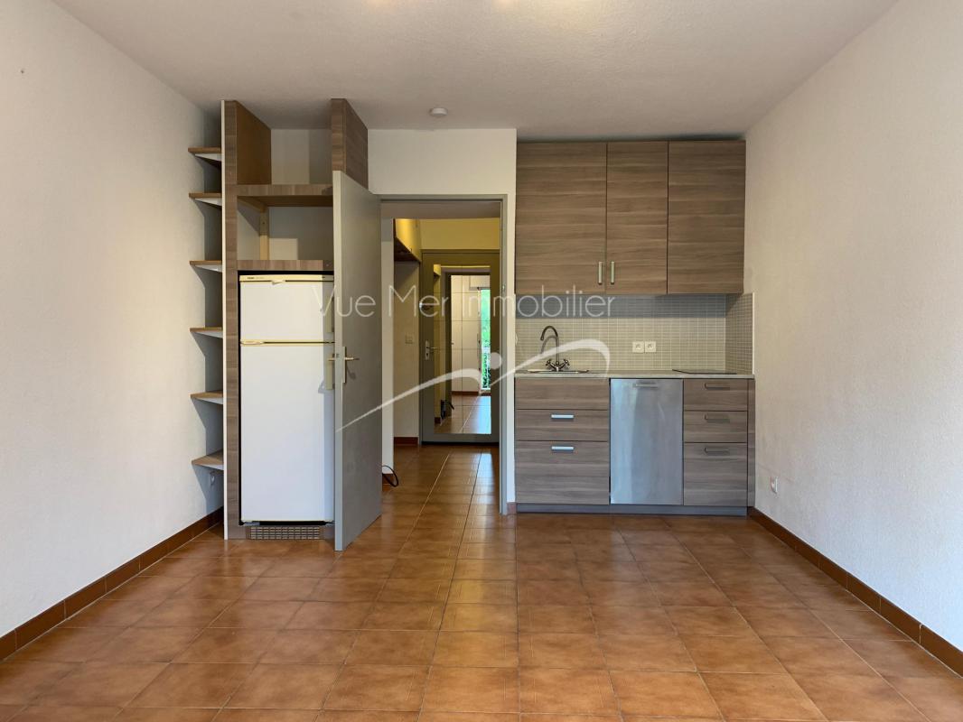 Studio cabine  VENDU