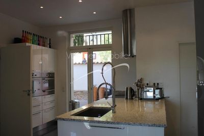 Maison à vendre en centre ville avec vue mer 180 m² habitable !