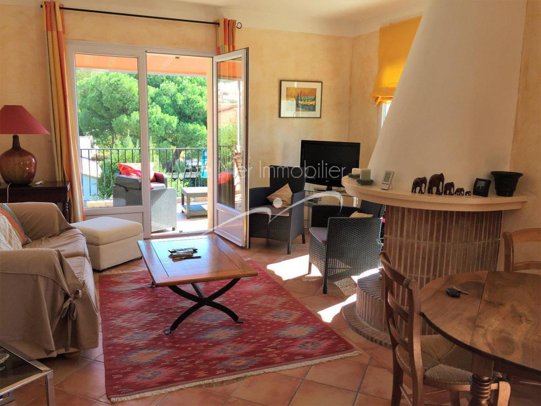 Appartement de 110m² dans maison LE PIN DE BORMES jardin parking terrasse