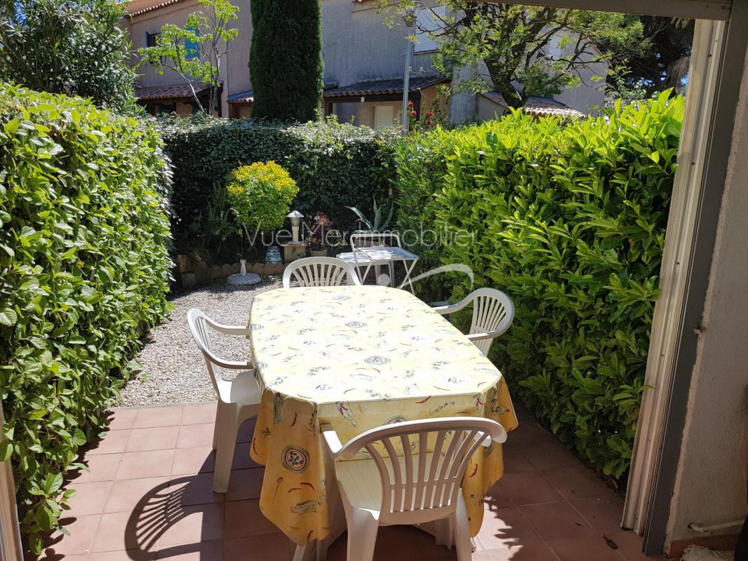 Appartement à vendre de type T3 Le Lavandou. résidence avec piscine