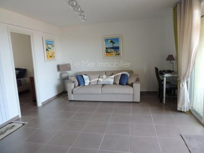 COUP DE COEUR ! FRONT DE MER LE LAVANDOU - ACCES DIRECT A LA PLAGE