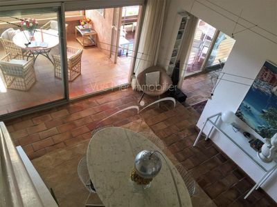 A vendre : Villa AIGUEBELLE, superficie 250m².  Plage à pied et piscine estimation offerte