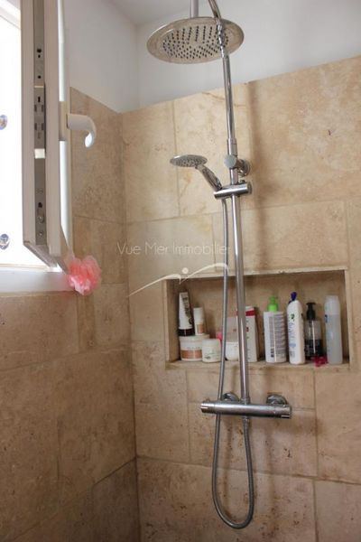 Villa en vente de plain-pied à Bormes Les Mimosas ( proche centre ville du Lavandou et des commerces)