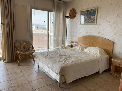 PLEIN CENTRE DU LAVANDOU Appartement 50m2