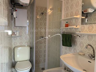 A vendre : STUDIO PLEIN CENTRE VILLE DU LAVANDOU