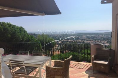 Terrasse avec vue dégagée mer estimation gratuite vente rapide