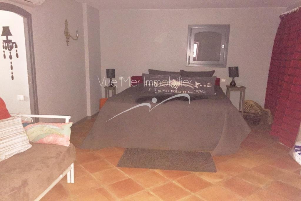 Chambre avec dressing