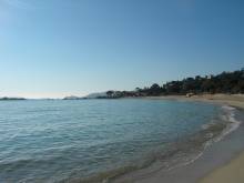 villa proche plage pieds dans l'eau au Lavandou