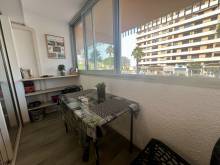 Grand Studio Traversant – Entièrement Rénové, Équipé et Meublé – À 100 m de la Plage