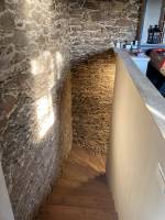 maison en pierre de Bormes à mettre en vente par agence immobilière