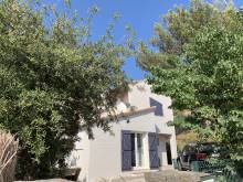 Villa en vente de  200 m²  au calme avec belle piscine Bormes les Mimosas  rénovée avec gout