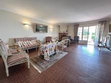 maison ancienne avec grand terrain à faire estimer au Rayol-Canadel