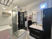 A vendre, 3 pièces à 150 m de la plage de Cavalière