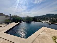 Un joyau d’exception au cœur de la Provence - PISCINE