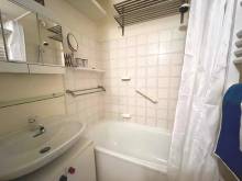 SAINT JAMES - HYPER CENTRE - PLAGE 150 M - 25,37m2